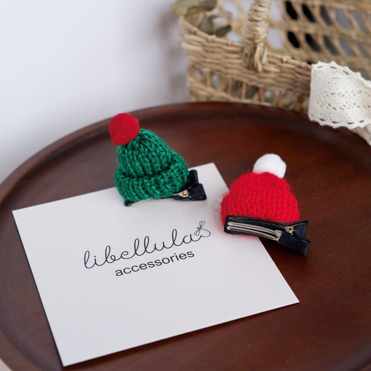 Short Christmas Knit Hat Hair Clip for Kids (3.5cm Clip)