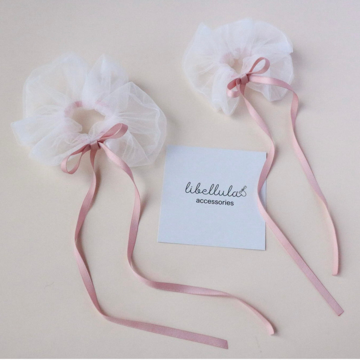 Libellula - Scrunchies for girls made of white chiffon with pink ribbons