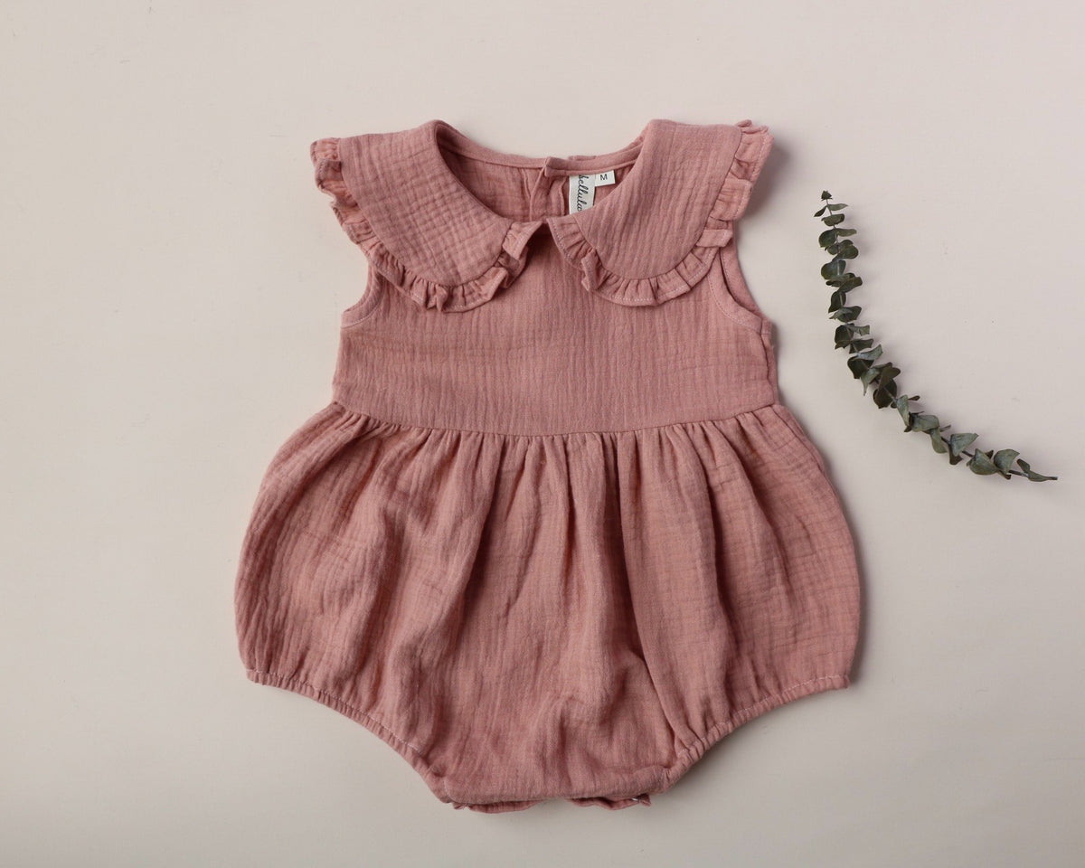 Libellula - Short romper for your baby in the summer made of brown organic muslin fabric